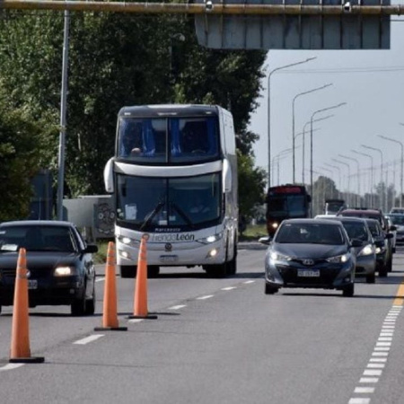 Provincia de Buenos Aires: restringen camiones en rutas por el fin de semana largo