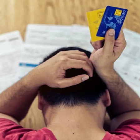 Más de 5 millones de argentinos no pueden pagar sus deudas a tiempo