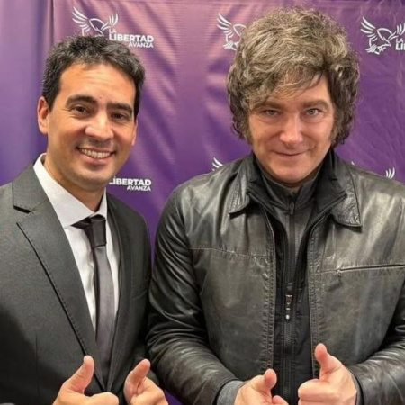 Milei cambió la voz del Gobierno y Ravier reemplazará a Adorni en la vocería presidencial