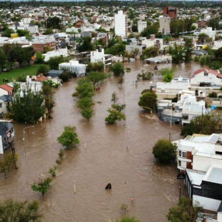 Ante la posible llegada de “El Niño”, la Provincia lanzó un plan climático de $1,3 billones