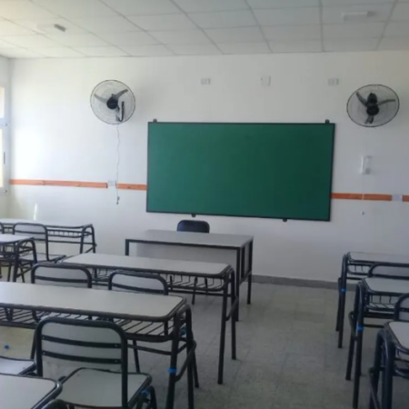 Sin clases: docentes bonaerenses paran el martes en reclamo de mejores salarios