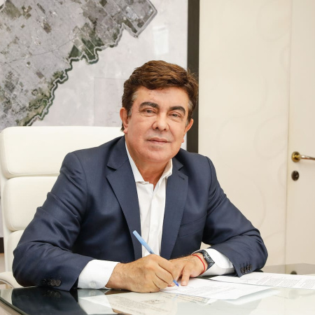 Fernando Espinoza irá a juicio oral tras la revocación de su sobreseimiento por abuso sexual