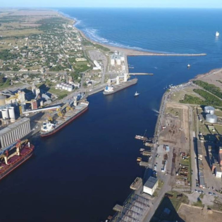 Municipios bonaerenses reclaman recuperar el tren de carga a Puerto Quequén