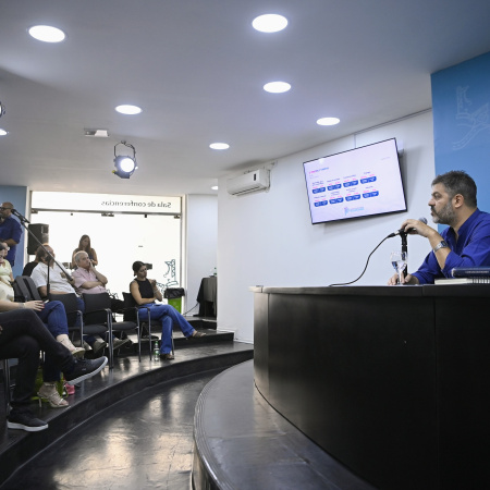 Bianco: "Todos los intendentes están a favor de la reelección, pero sus legisladores no pueden votarla"