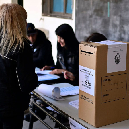 La Junta Electoral bonaerense dio 45 días más para completar afiliaciones partidarias