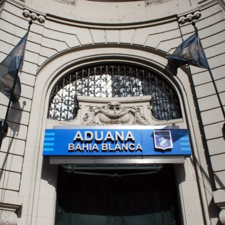 Bahía Blanca: el Gobierno ordenó el cambio del director de la Aduana local