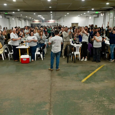 Egüen confirmó que buscará la reelección en 25 de Mayo y anunció un bono de $200 mil