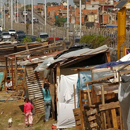 La pobreza volvió a subir y alcanzó al 36,9% en el Conurbano bonaerense