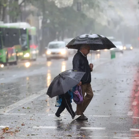 Alerta amarilla por tormentas en el AMBA: a qué hora llegan y cuándo mejora el tiempo