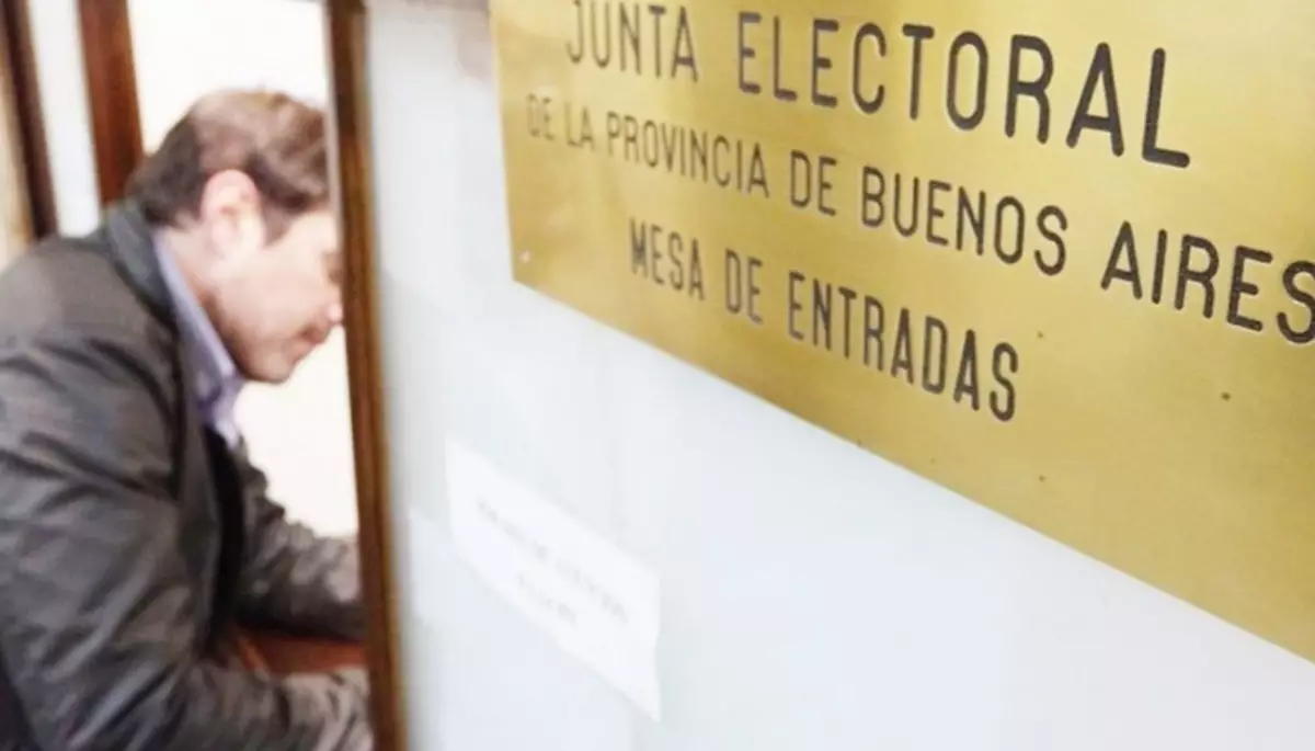 La Junta Electoral dio de baja a 20 partidos políticos de la Provincia